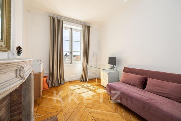 LYON 6 — ÉTAGE ÉLEVÉ — 175 M² — VUE DÉGAGÉE — BALCON