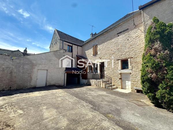 Maison en pierres coeur de ville