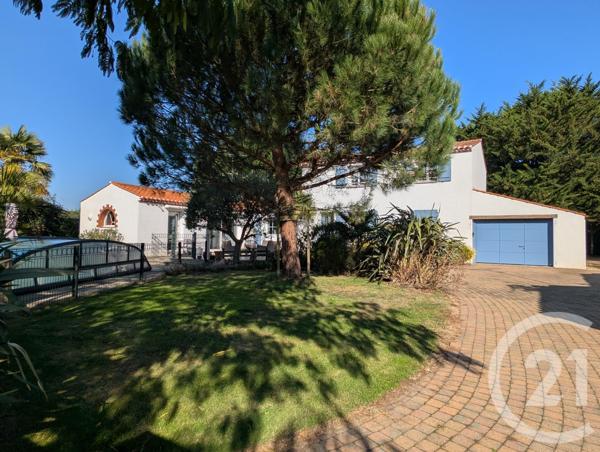 Maison à vendre  6 pièces - 195 m2 SALLERTAINE - 85