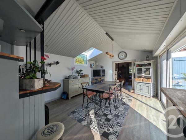 Maison à vendre  6 pièces - 195 m2 SALLERTAINE - 85