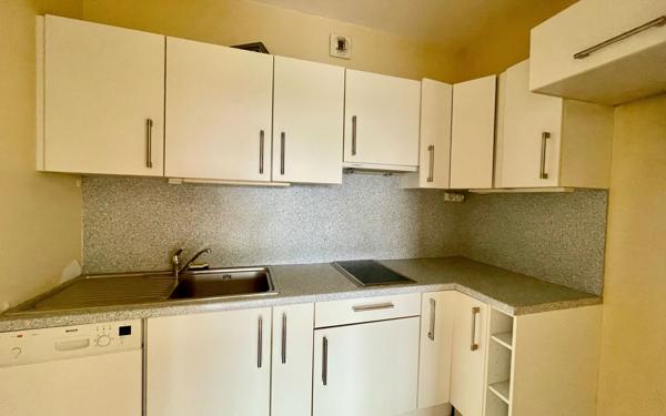 Appartement à vendre    2 pièces • 50 m2 Pau