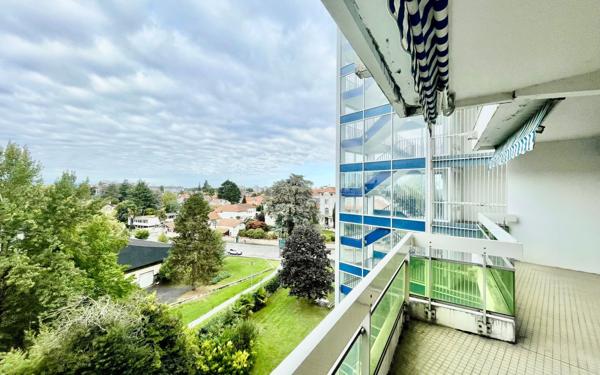 Appartement à vendre    2 pièces • 50 m2 Pau