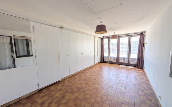 Maison à vendre    5 pièces •  Noiseau