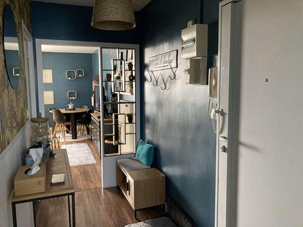 Appartement La Rochelle 64 m, 2 chambres, stationnement, balcon et ascenseur