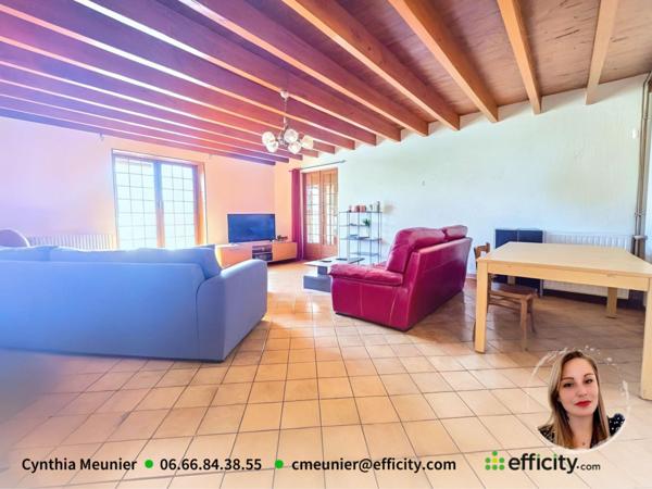 Maison 11 pièces - 324 m²