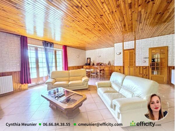 Maison 11 pièces - 324 m²