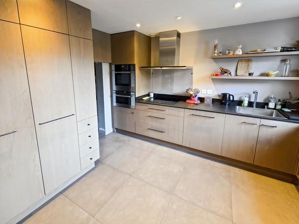 Maison L Hay Les Roses 5 pièce(s) 103 m2