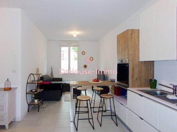 Immeuble à vendre de 180 m²