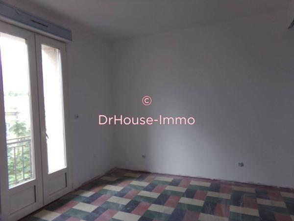 Immeuble à vendre de 180 m²