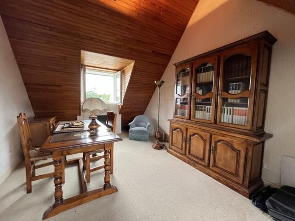 Maison à vendre 316 641 € Gouesnach 5 p 160 m² DPE D