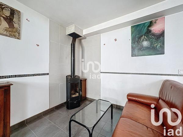 Maison traditionnelle 5 pièces de 90 m² à Corbeil-Essonnes (91100)