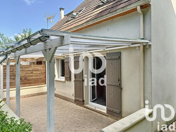 Maison traditionnelle 5 pièces de 90 m² à Corbeil-Essonnes (91100)