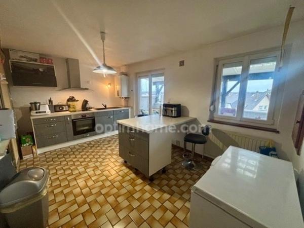 Appartement à vendre 4 pièces, terrasse, jardin, garage YUTZ (57)