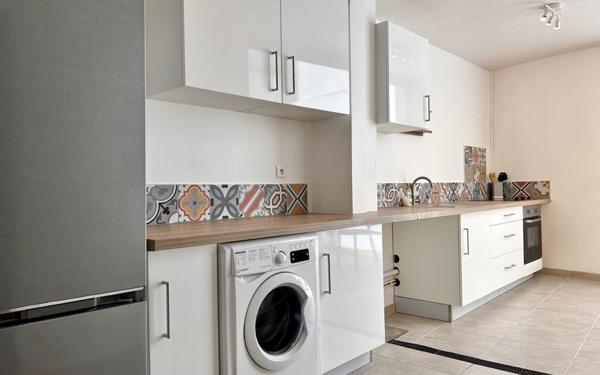 Maison à louer    3 pièces •  Le Lamentin