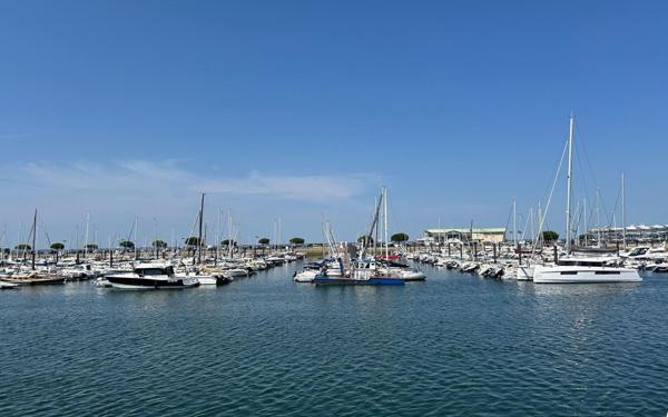 Appartement à vendre    1 pièce • 51,70 m2 Arcachon