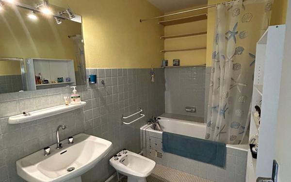 Appartement à vendre    1 pièce • 51,70 m2 Arcachon