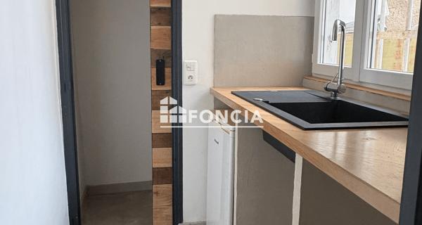 Location Local commercial 2 pièces 50 m² - Limoges 87000