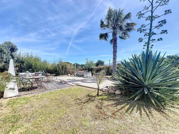 Vente Villa 5 pièces 165 m2 à Calvi