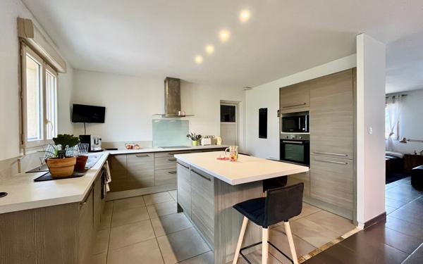 Maison à vendre    6 pièces • 127 m2 Ambazac