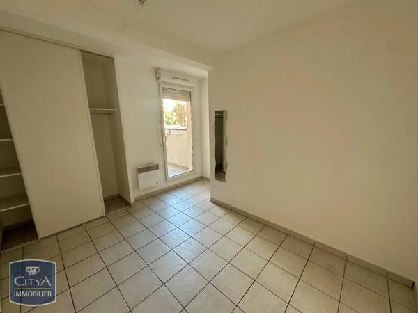 Appartement à louer 2 pièces 36.2m² Nîmes (30000)