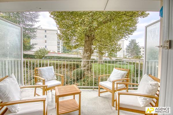 Versailles Clagny Appartement 3 pièces 65.05m² €459 000 ** - Référence 25446