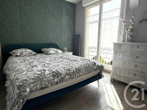 Appartement F2 à vendre  2 pièces - 47,57 m 2   VINCENNES  - 94