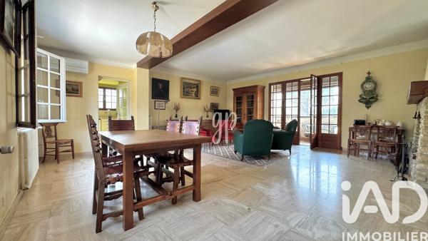 Maison à vendre 7 pièces 233 m² Carpentras