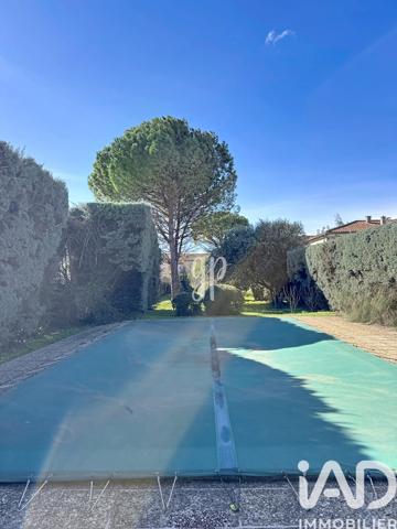 Maison à vendre 7 pièces 233 m² Carpentras