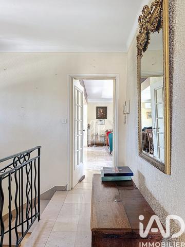 Maison à vendre 7 pièces 233 m² Carpentras
