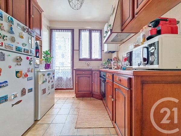 Appartement F3 à vendre  3 pièces - 53,71 m 2   MONTREUIL  - 93