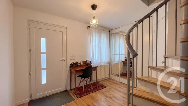 Maison à vendre  5 pièces - 77,63 m 2   LE BLANC MESNIL  - 93
