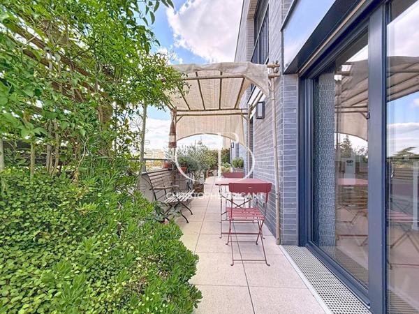 Appartement Villejuif 4 pièces 76.20 m²avec TERRASSE 55 m²