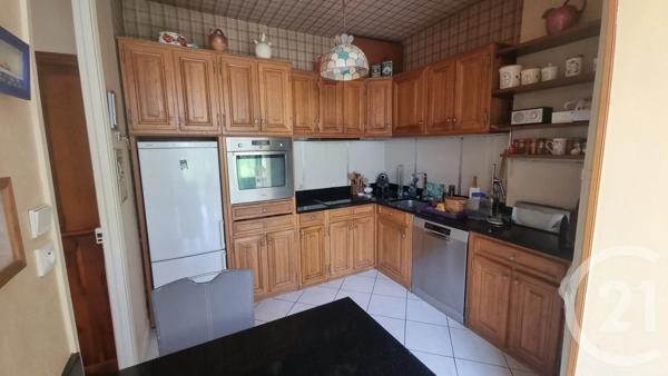 Maison à vendre  8 pièces - 138,64 m 2   CHAMPIGNY SUR MARNE  - 94