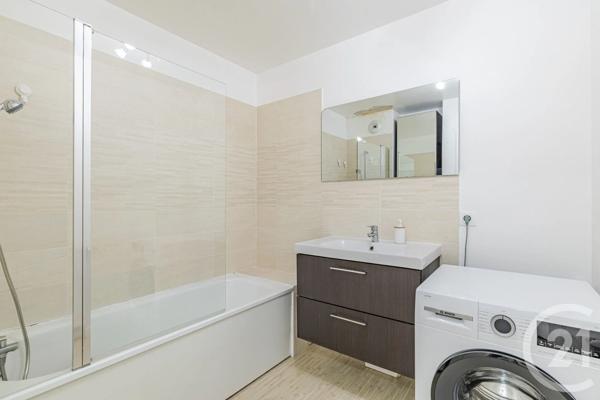 Appartement à vendre  3 pièces - 61 m 2   VILLIERS SUR MARNE  - 94