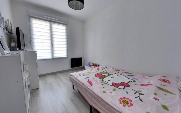 Appartement à vendre    4 pièces • 72 m2 Roissy-en-Brie