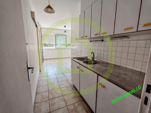 Appartement à MARTIGUES (13500)