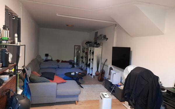 Maison à vendre    6 pièces •  La Brillanne