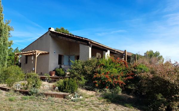 Maison à vendre    6 pièces •  La Brillanne