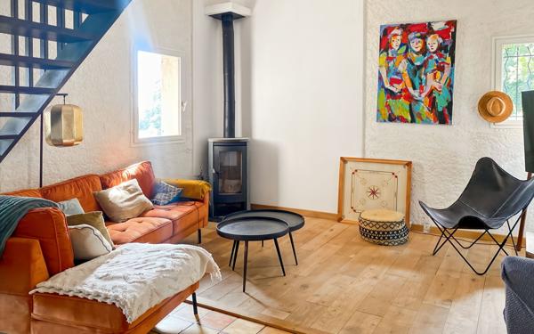 Maison à vendre    6 pièces •  La Brillanne