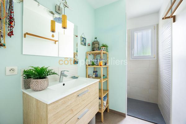 Vente
                Maison194 m² - 9 Pièces -
                    BASSE GOULAINE (44115)