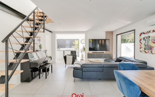 Maison à vendre    4 pièces •  Marseille 12