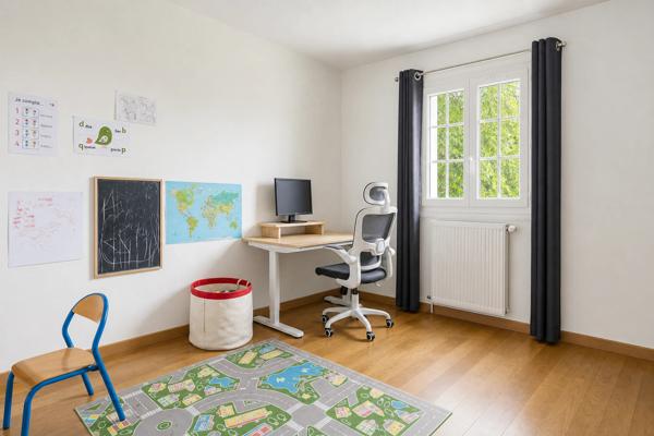 Maison
         5 pièces
        - 148 m² Exclusivité 579 000 € *