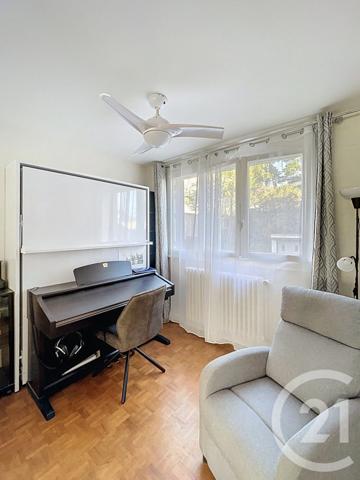 Appartement F4 à vendre  4 pièces - 93,17 m2 CHAMALIERES - 63