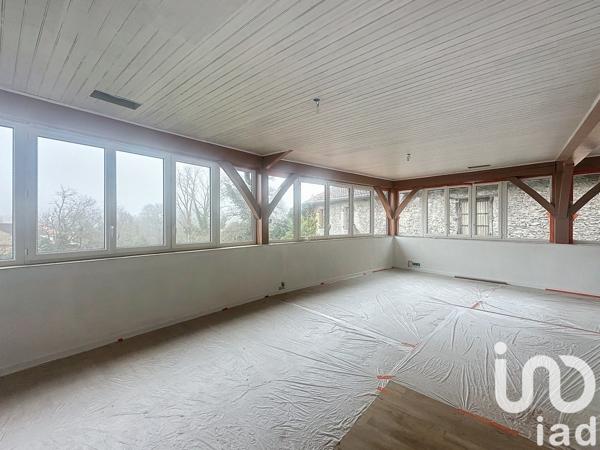 Appartement 4 pièces de 100 m² à Villeneuve-de-Marsan (40190)