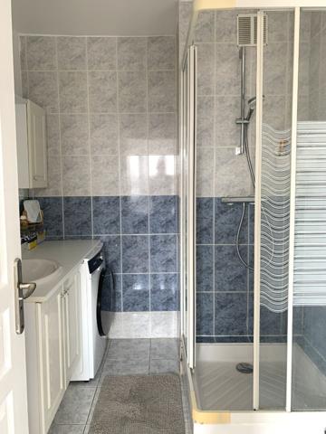 BORDEAUX CAUDERAN - Beau T3 en excellent état avec balcon et parking