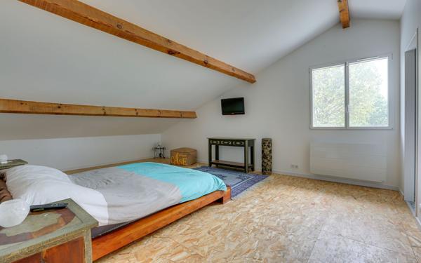 Maison à vendre    5 pièces • 200 m2 Anglet