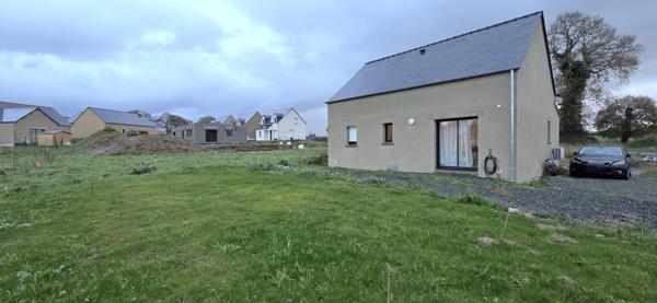 Maison à DOL-DE-BRETAGNE, 35120 - 2 pièces 70m²