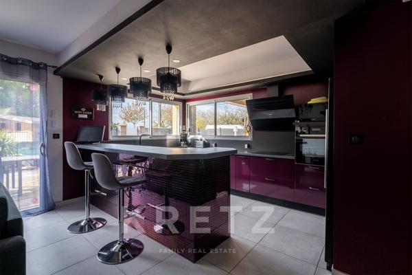 Villa contemporaine de 550m², avec deux piscine et spa