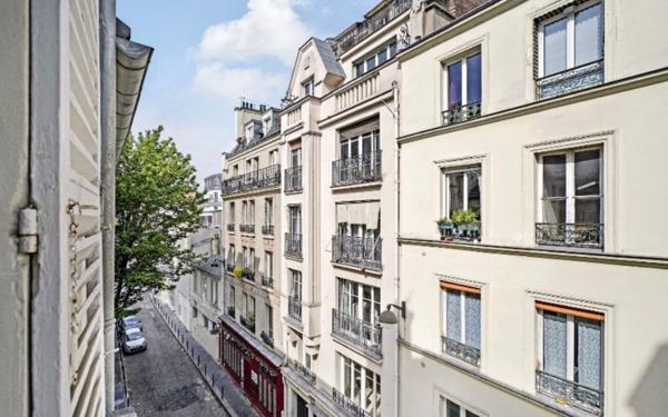 Appartement à vendre    1 pièce • 20,12 m2 Paris 18