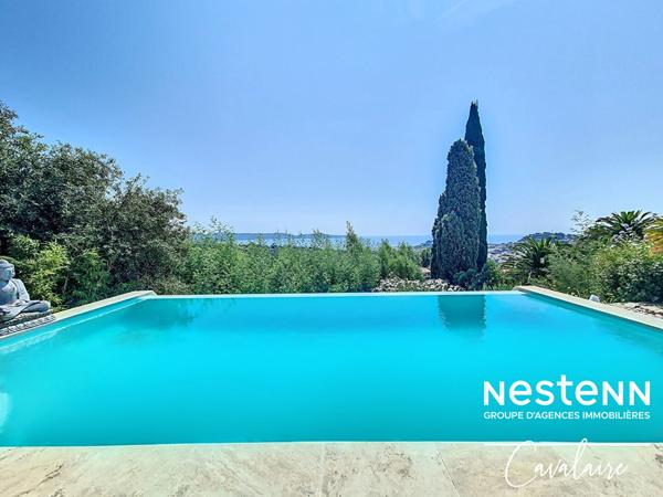 Maison Cavalaire-sur-mer 4 pieces 180 m2 vue mer et piscine